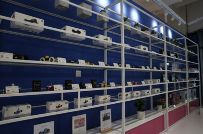 西咸新區空港新城‘一帶一路’進口商品展示交易分撥中心正式開放 促進國際化商品流通